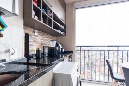 Apartamento à venda com 60m², 2 quartos e 1 vagaCozinha e área de serviço