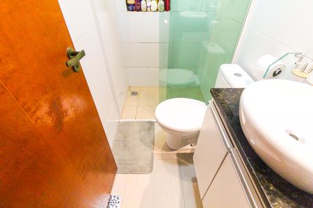 Apartamento para alugar com 43m², 2 quartos e sem vagaBanheiro