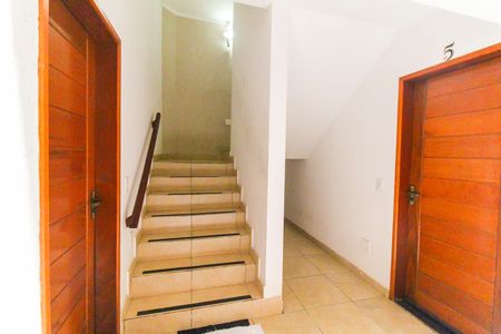 Apartamento para alugar com 43m², 2 quartos e sem vagaÁrea externa