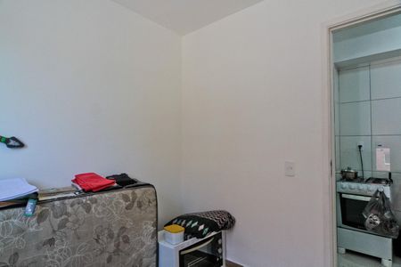 Quarto 1 de apartamento para alugar com 2 quartos, 34m² em Jardim Bandeirantes, São Paulo