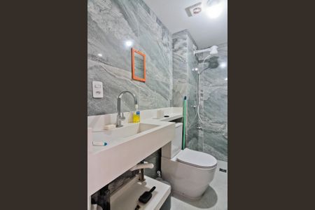 Apartamento para alugar com 34m², 2 quartos e sem vaga Apartamento para alugar com 34m², 2 quartos e sem vagaBanheiro