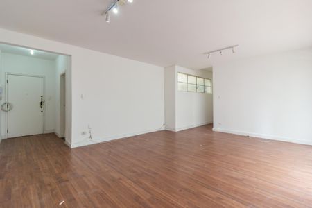 Apartamento para alugar com 105m², 2 quartos e 1 vaga Apartamento para alugar com 105m², 2 quartos e 1 vagaSala
