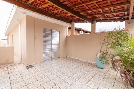 Casa à venda com 125m², 3 quartos e 2 vagasVaranda do Quarto 1