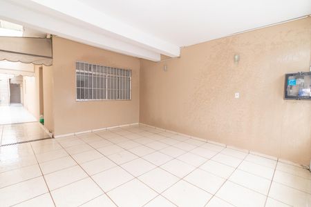 Casa à venda com 125m², 3 quartos e 2 vagasGaragem