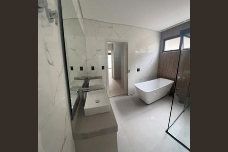 Casa de condomínio à venda com 340m², 4 quartos e 4 vagas Casa de condomínio à venda com 340m², 4 quartos e 4 vagasFoto 35