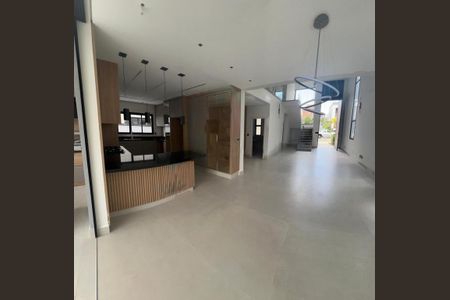 Casa de condomínio à venda com 340m², 4 quartos e 4 vagas Casa de condomínio à venda com 340m², 4 quartos e 4 vagasFoto 15