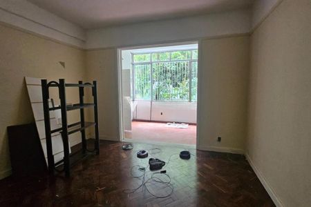 Apartamento à venda com 87m², 2 quartos e 1 vaga