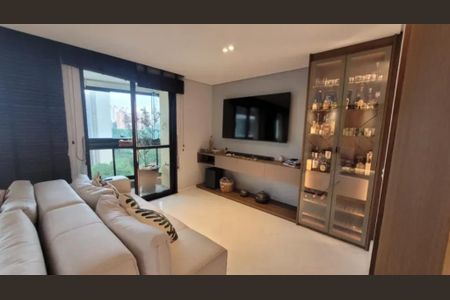 Apartamento à venda com 220m², 3 quartos e 4 vagas Apartamento à venda com 220m², 3 quartos e 4 vagasFoto 12