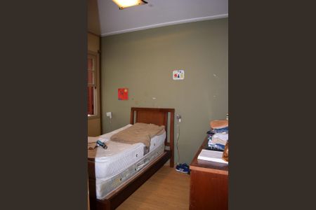 Foto 02 de casa à venda com 3 quartos, 170m² em Mirandópolis, São Paulo