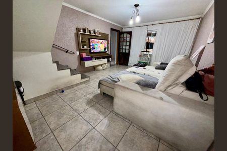 Foto 14 de casa à venda com 5 quartos, 236m² em Parque Edu Chaves, São Paulo