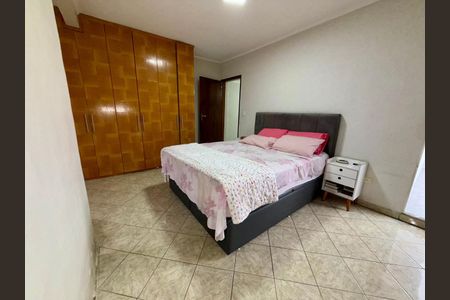 Casa à venda com 236m², 5 quartos e 3 vagasFoto 45