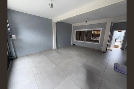 Casa à venda com 236m², 5 quartos e 3 vagasFoto 04