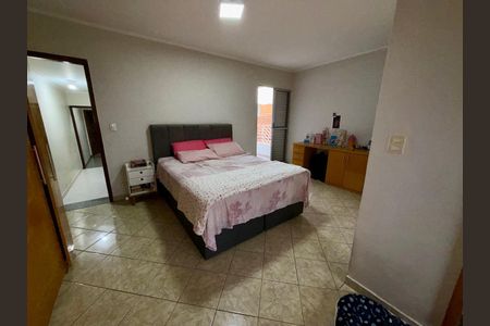 Foto 44 de casa à venda com 5 quartos, 236m² em Parque Edu Chaves, São Paulo