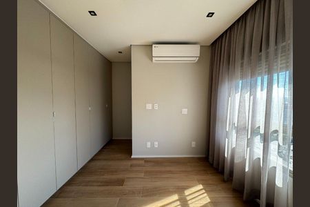 Apartamento à venda com 3 quartos, 158m² em Vila Clementino, São Paulo