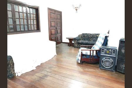 Casa à venda com 4 quartos, 240m² em São Francisco, Niterói