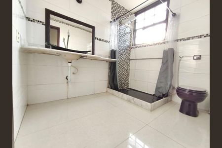 Casa à venda com 4 quartos, 240m² em São Francisco, Niterói