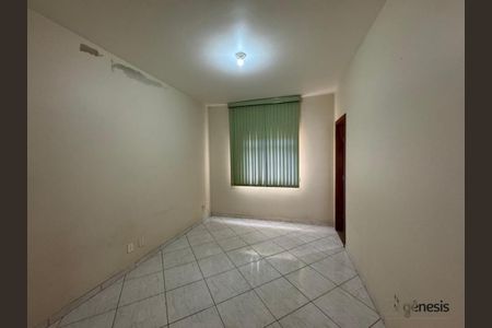 Casa à venda com 5 quartos, 268m² em Betânia, Belo Horizonte