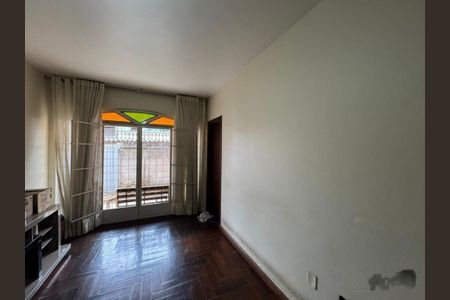 Casa à venda com 5 quartos, 268m² em Betânia, Belo Horizonte