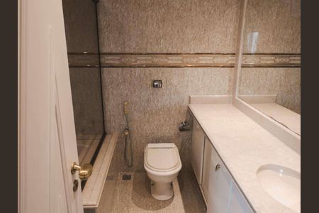 Casa de condomínio à venda com 984m², 5 quartos e 3 vagas