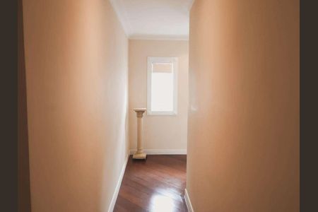 Casa de condomínio à venda com 984m², 5 quartos e 3 vagas