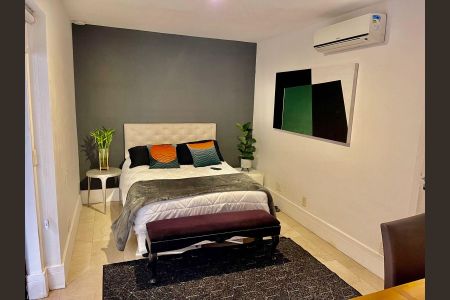 Apartamento para alugar com 85m², 2 quartos e 1 vagaQuarto