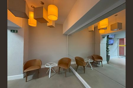 Apartamento à venda com 96m², 3 quartos e 2 vagas Apartamento à venda com 96m², 3 quartos e 2 vagasPortaria