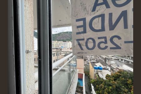 Apartamento à venda com 96m², 3 quartos e 2 vagas Apartamento à venda com 96m², 3 quartos e 2 vagasPlaca