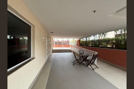 Apartamento à venda com 96m², 3 quartos e 2 vagas Apartamento à venda com 96m², 3 quartos e 2 vagasÁrea comum