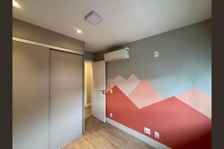 Apartamento à venda com 96m², 3 quartos e 2 vagas Apartamento à venda com 96m², 3 quartos e 2 vagasQuarto 2