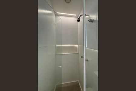 Apartamento à venda com 96m², 3 quartos e 2 vagas Apartamento à venda com 96m², 3 quartos e 2 vagasSuíte - banheiro