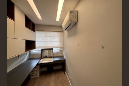 Apartamento à venda com 96m², 3 quartos e 2 vagas Apartamento à venda com 96m², 3 quartos e 2 vagasQuarto 1