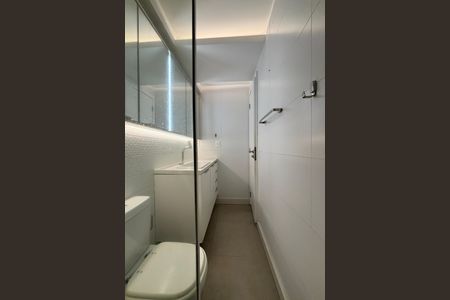 Apartamento à venda com 96m², 3 quartos e 2 vagas Apartamento à venda com 96m², 3 quartos e 2 vagasSuíte - banheiro