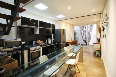 Casa para alugar com 107m², 2 quartos e 1 vaga