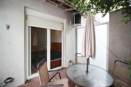 Casa para alugar com 107m², 2 quartos e 1 vaga Casa para alugar com 107m², 2 quartos e 1 vagaVaranda