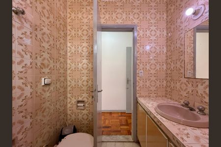 Casa para alugar com 156m², 3 quartos e 2 vagas Casa para alugar com 156m², 3 quartos e 2 vagasBanheiro Suíte