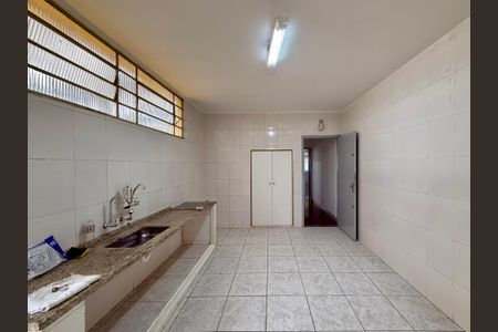 Casa para alugar com 156m², 3 quartos e 2 vagas Casa para alugar com 156m², 3 quartos e 2 vagasCozinha