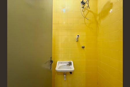 Casa para alugar com 156m², 3 quartos e 2 vagas Casa para alugar com 156m², 3 quartos e 2 vagasBanheiro de Serviço