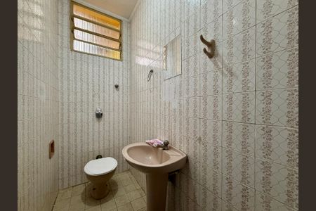 Casa para alugar com 156m², 3 quartos e 2 vagas Casa para alugar com 156m², 3 quartos e 2 vagasLavabo