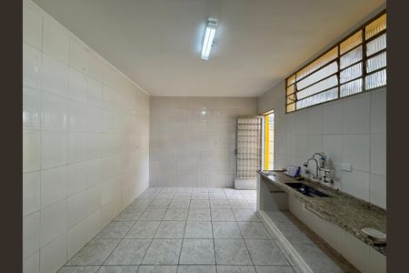 Casa para alugar com 156m², 3 quartos e 2 vagas Casa para alugar com 156m², 3 quartos e 2 vagasCozinha