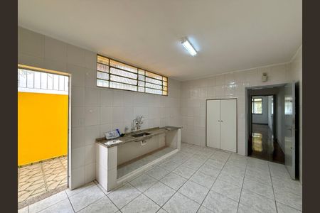 Casa para alugar com 156m², 3 quartos e 2 vagas Casa para alugar com 156m², 3 quartos e 2 vagasCozinha