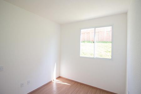 Quarto 2 de apartamento para alugar com 2 quartos, 42m² em Caiapos, Contagem