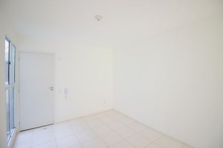 Sala de apartamento para alugar com 2 quartos, 42m² em Caiapos, Contagem