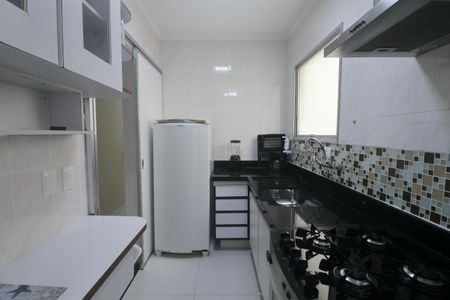 Apartamento para alugar com 64m², 2 quartos e 1 vaga Apartamento para alugar com 64m², 2 quartos e 1 vagaCozinha