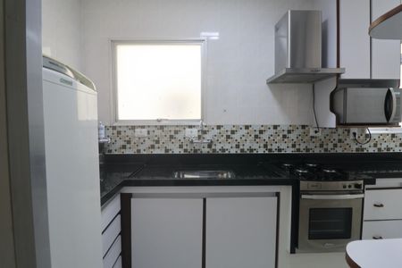 Apartamento para alugar com 64m², 2 quartos e 1 vaga Apartamento para alugar com 64m², 2 quartos e 1 vagaCozinha