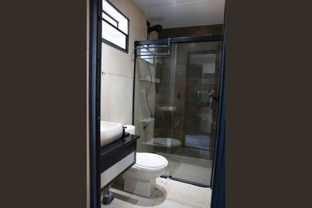 Studio para alugar com 25m², 1 quarto e sem vagaKitnet - Banheiro
