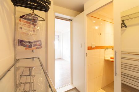 Apartamento para alugar com 78m², 2 quartos e 1 vagaCloset da suíte