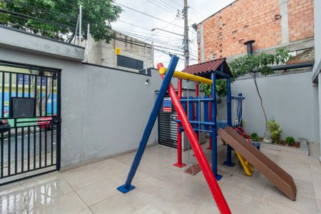 Apartamento para alugar com 38m², 2 quartos e sem vaga Apartamento para alugar com 38m², 2 quartos e sem vagaÁrea comum - Playground