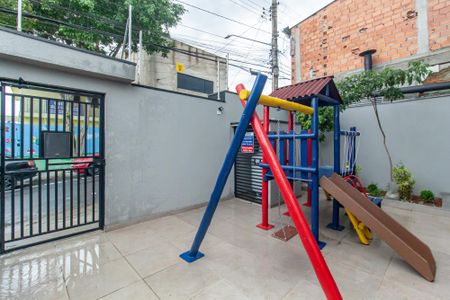 Apartamento para alugar com 38m², 2 quartos e sem vaga Apartamento para alugar com 38m², 2 quartos e sem vagaÁrea comum - Playground