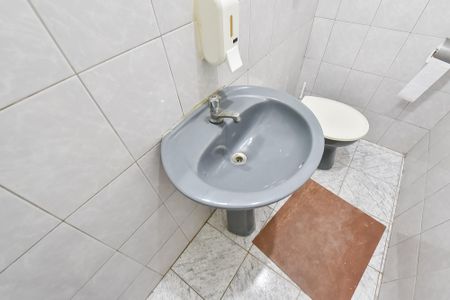 Casa à venda com 150m², 2 quartos e sem vaga Casa à venda com 150m², 2 quartos e sem vagaLavabo