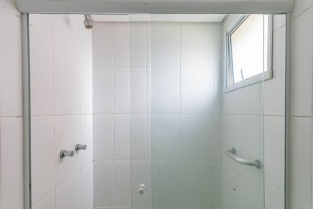 Apartamento para alugar com 65m², 2 quartos e 2 vagas Apartamento para alugar com 65m², 2 quartos e 2 vagasBanheiro da Suíte
